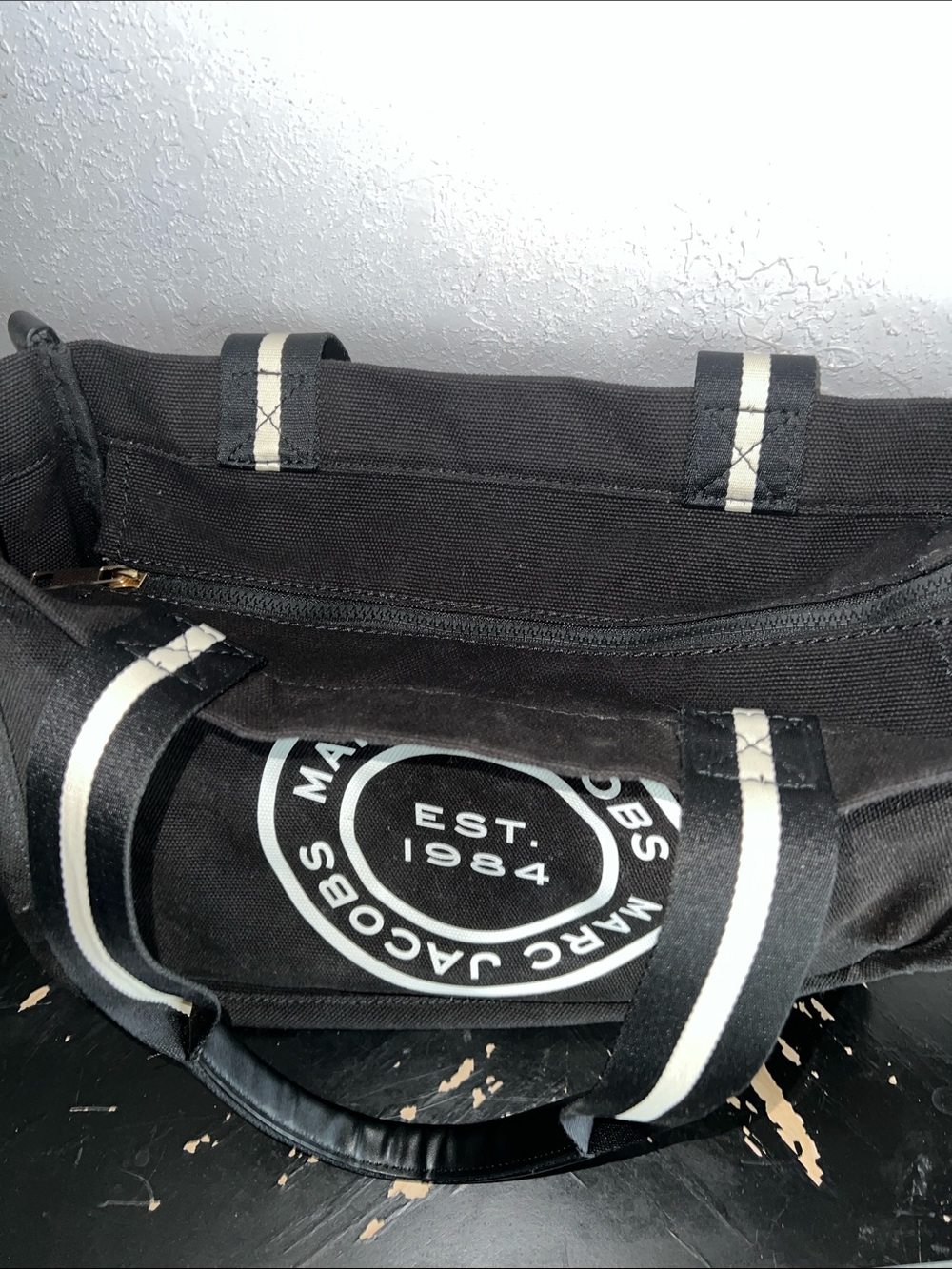 Marc Jacobs Black Canvas Messenger Bag with White Logo - Picture 4 of 4